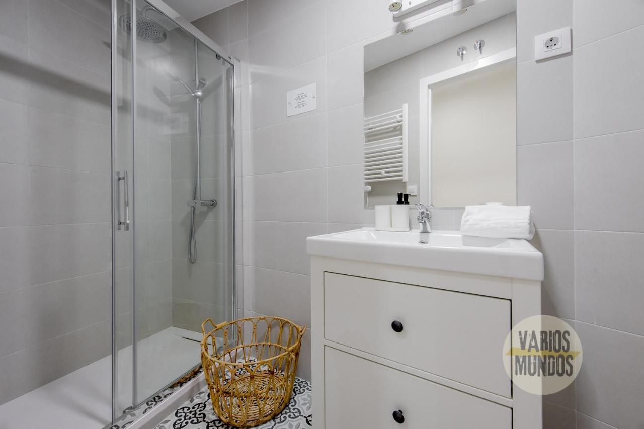 Spacious New Apartment Para 7 En La Plaza De Tirso De Molina 마드리드 외부 사진